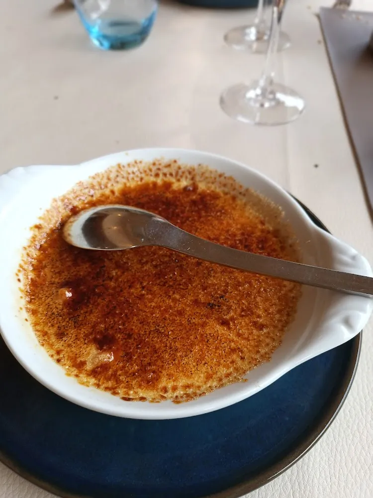 Crème Brûle À la Cristille